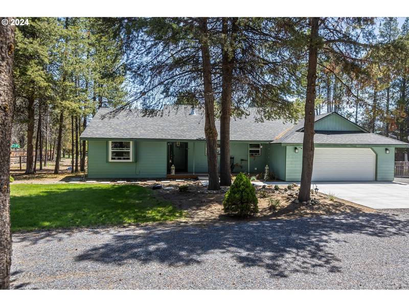 53091 LOOP DR, La Pine, OR 97739