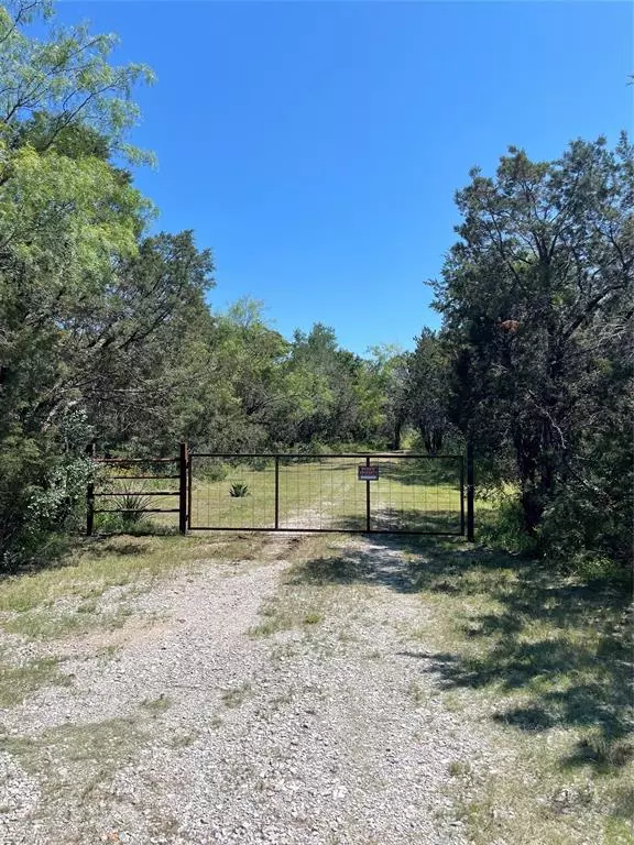 Palo Pinto, TX 76484,105 Hoover Road