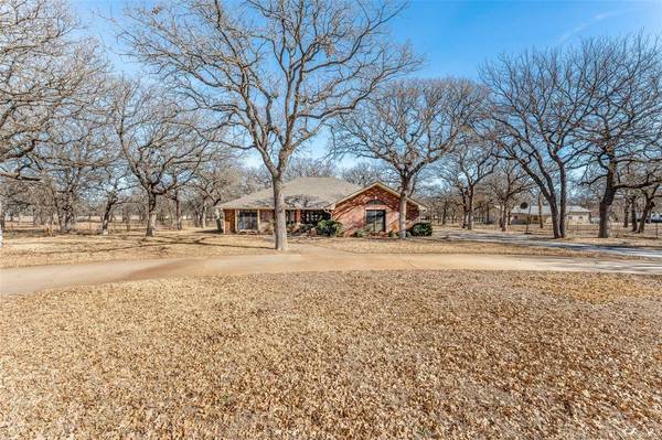 1234 CR 474, Stephenville, TX 76401