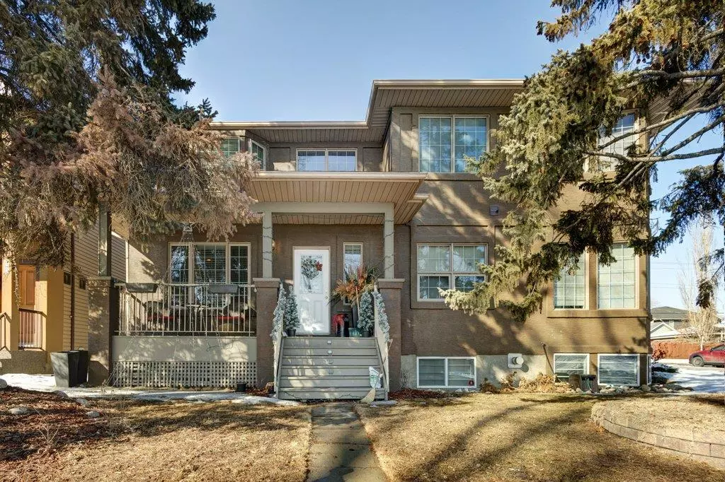 Calgary, AB T2N 3J5,2404 BROADVIEW RD NW