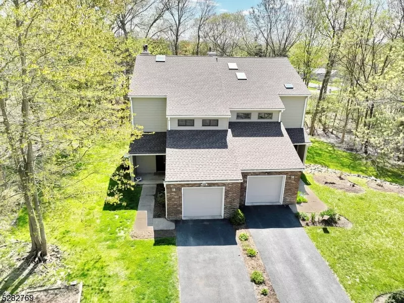 58 Lockley Ct, Wayne Twp., NJ 07470