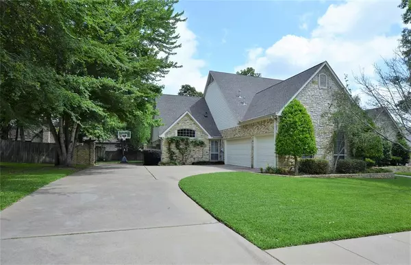 Tyler, TX 75703,2111 Hollystone Drive