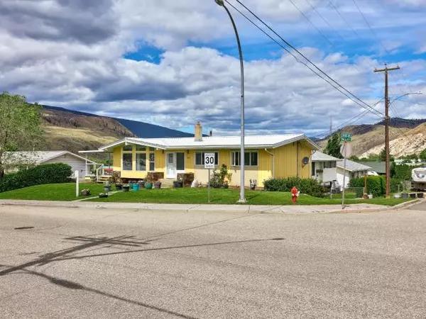 Cache Creek, BC,1118 MACLEAN DRIVE