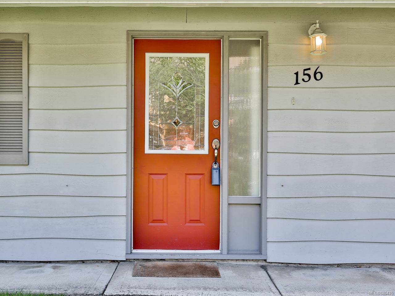 Qualicum Beach, BC V9K 1S4,156 Fern Rd W