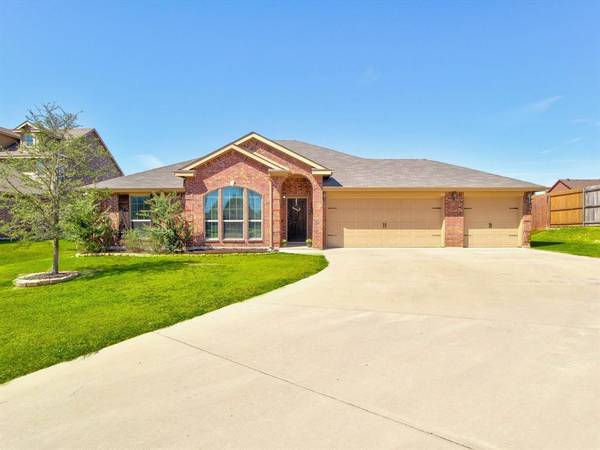 1625 Serenity Lane, Weatherford, TX 76087