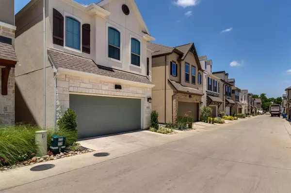 Dallas, TX 75208,646 Promontory Lane