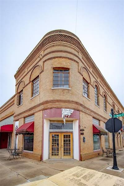 202 S Main Street, Lindsay, OK 73052