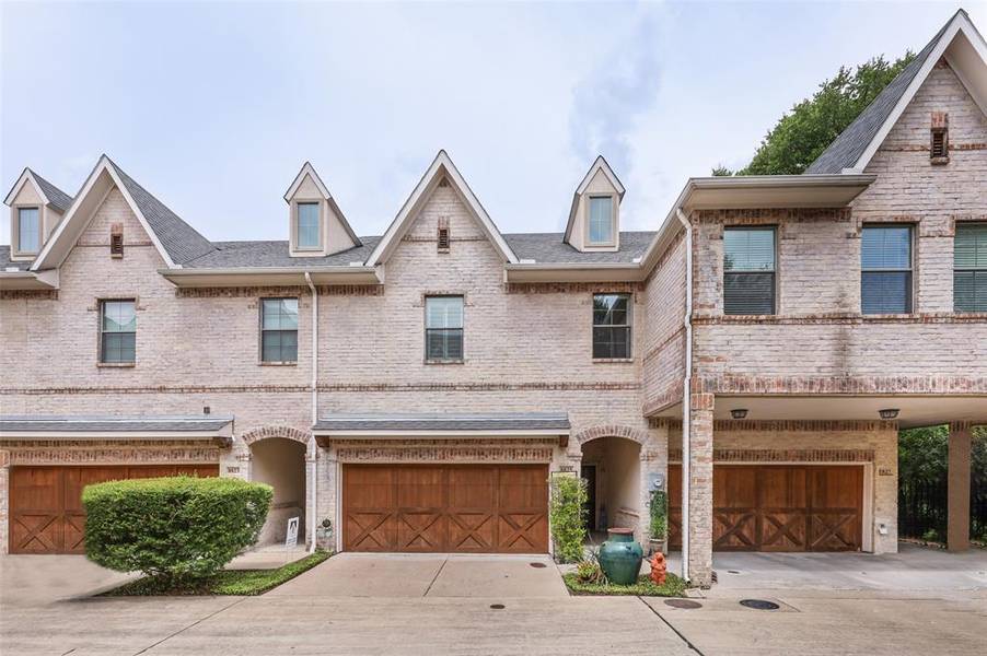 8825 Tudor Place, Dallas, TX 75228