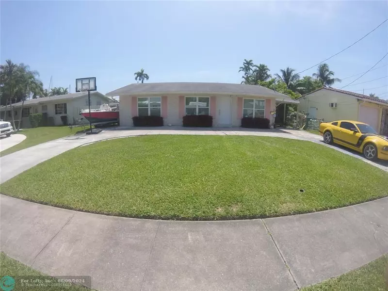 328 NE 2nd Ct, Dania Beach, FL 33004