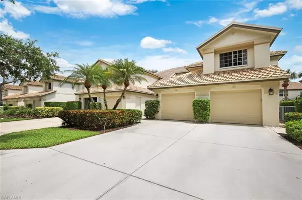 7774 Gardner DR 202, Naples, FL 34109