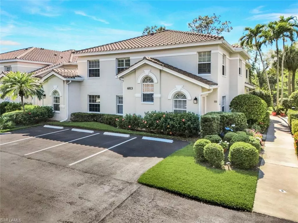 Naples, FL 34109,6813 Satinleaf RD S 204