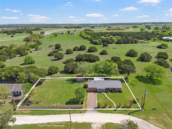 386 Quarter Horse Road,  Whitney,  TX 76692