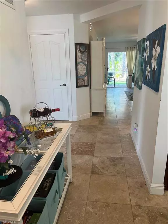 Naples, FL 34104,620 Luisa CT 1