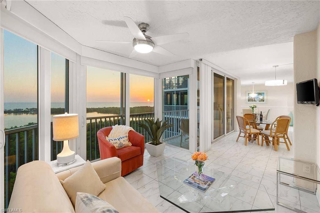 5550 Heron Point DR 902, Naples, FL 34108
