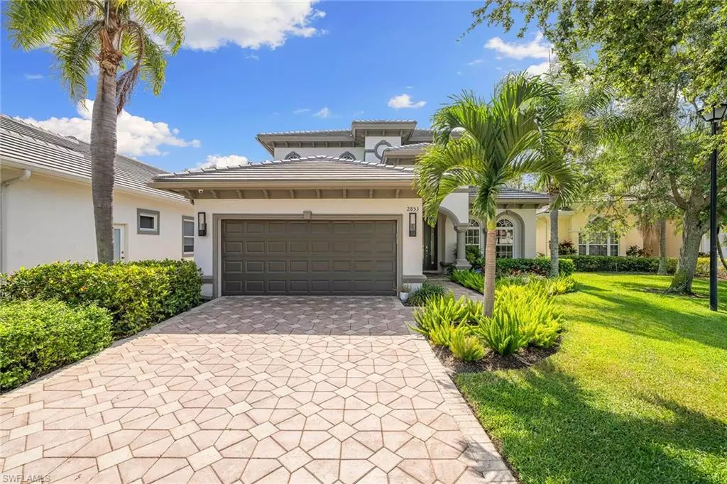 Naples, FL 34105,2853 Coco Lakes CT