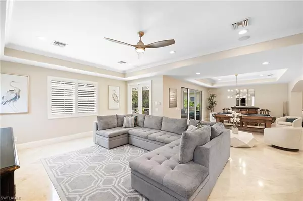 Naples, FL 34105,2853 Coco Lakes CT