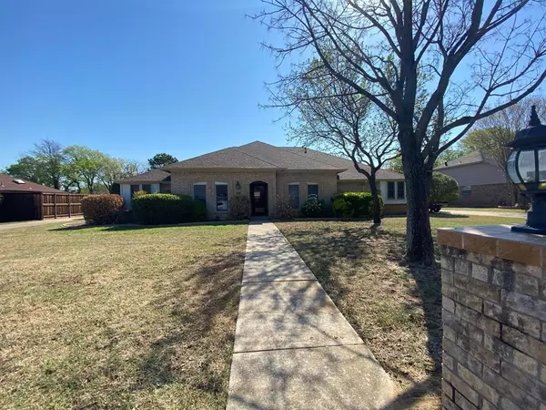 Highland Village, TX 75077,510 Willow Way