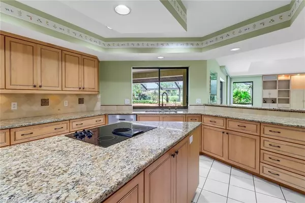 Naples, FL 34119,13187 White Violet DR