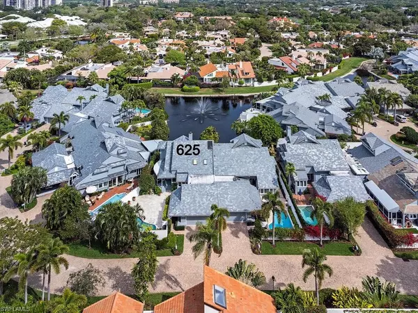 Naples, FL 34108,625 Bridgeway LN 1