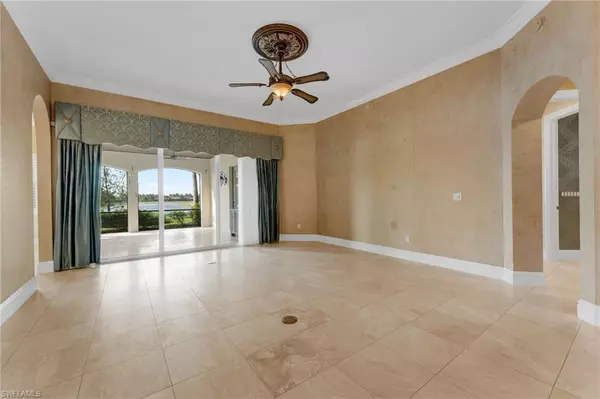 Naples, FL 34114,9316 Menaggio CT 101