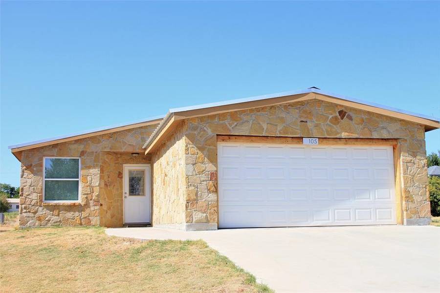 105 Burkett Drive, San Saba, TX 76877