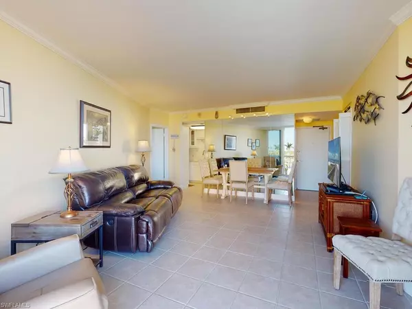 Marco Island, FL 34145,58 Collier BLVD 410