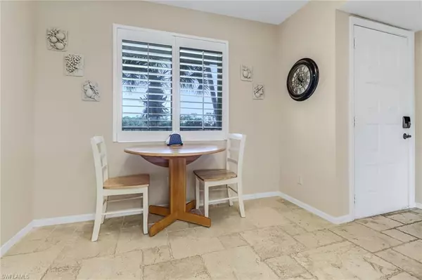 Naples, FL 34104,400 Fox Haven DR 4209