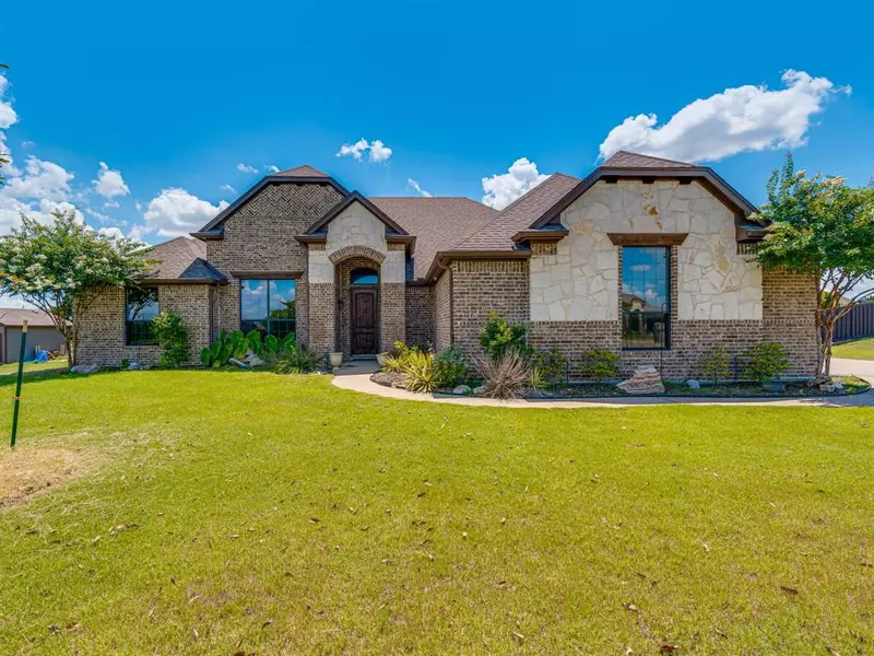 125 Stone Field Court, Waxahachie, TX 75167