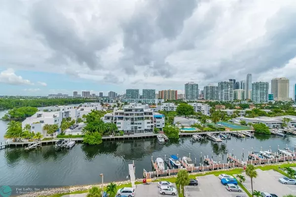 Sunny Isles Beach, FL 33160,400 Kings Point Dr  #1027