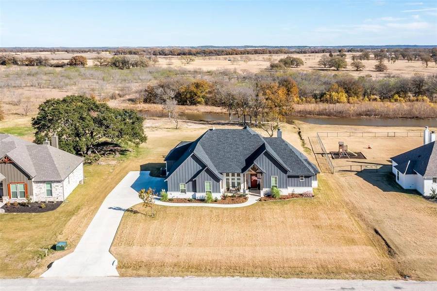 123 Buddy Court, Millsap, TX 76066