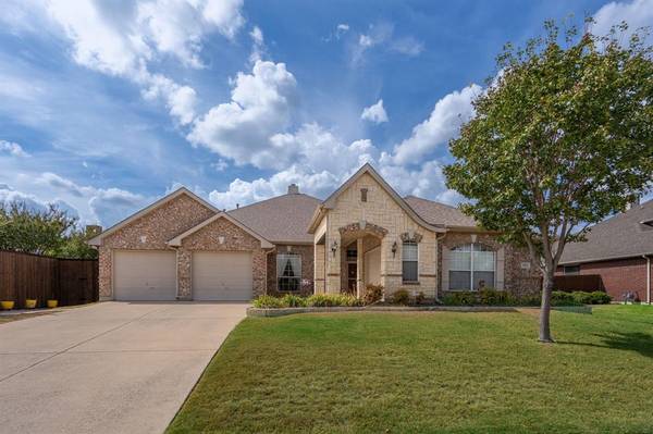 5713 Greenway Drive, Rowlett, TX 75089