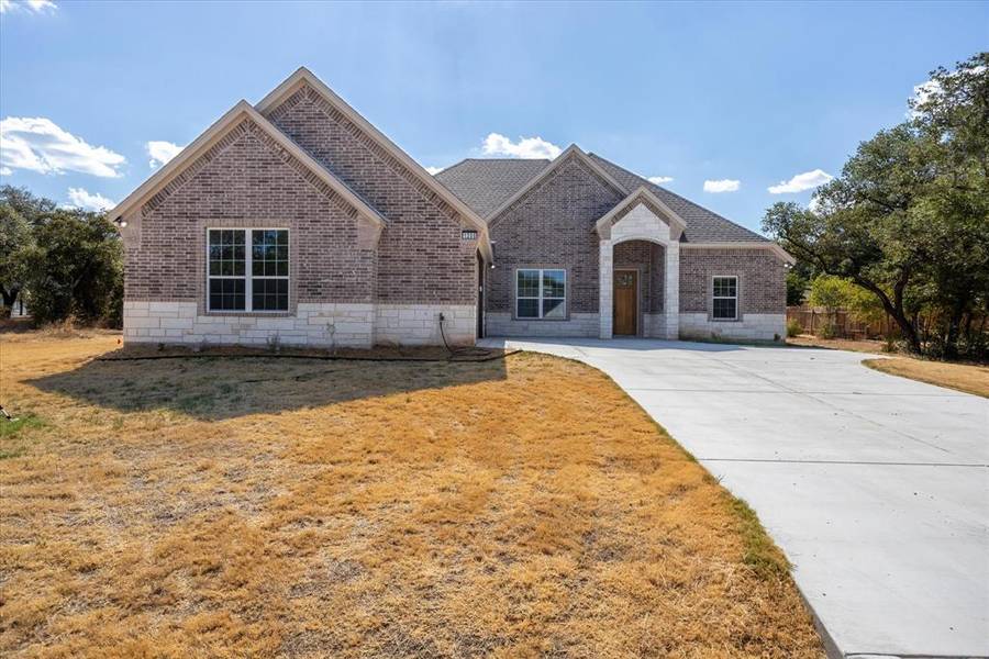 1200 Brazos Drive, Granbury, TX 76048