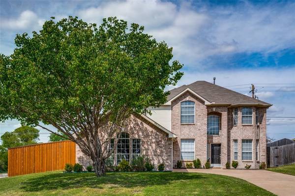 101 Morningside Drive, Desoto, TX 75115