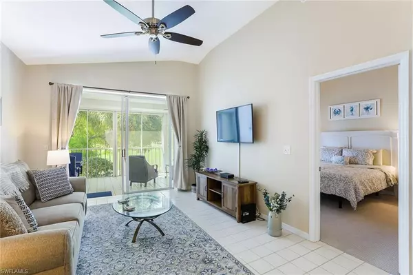 Naples, FL 34113,8228 Twelve Oaks CIR 323