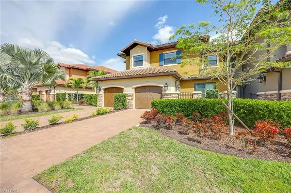 9657 Montelanico LOOP 201, Naples, FL 34119