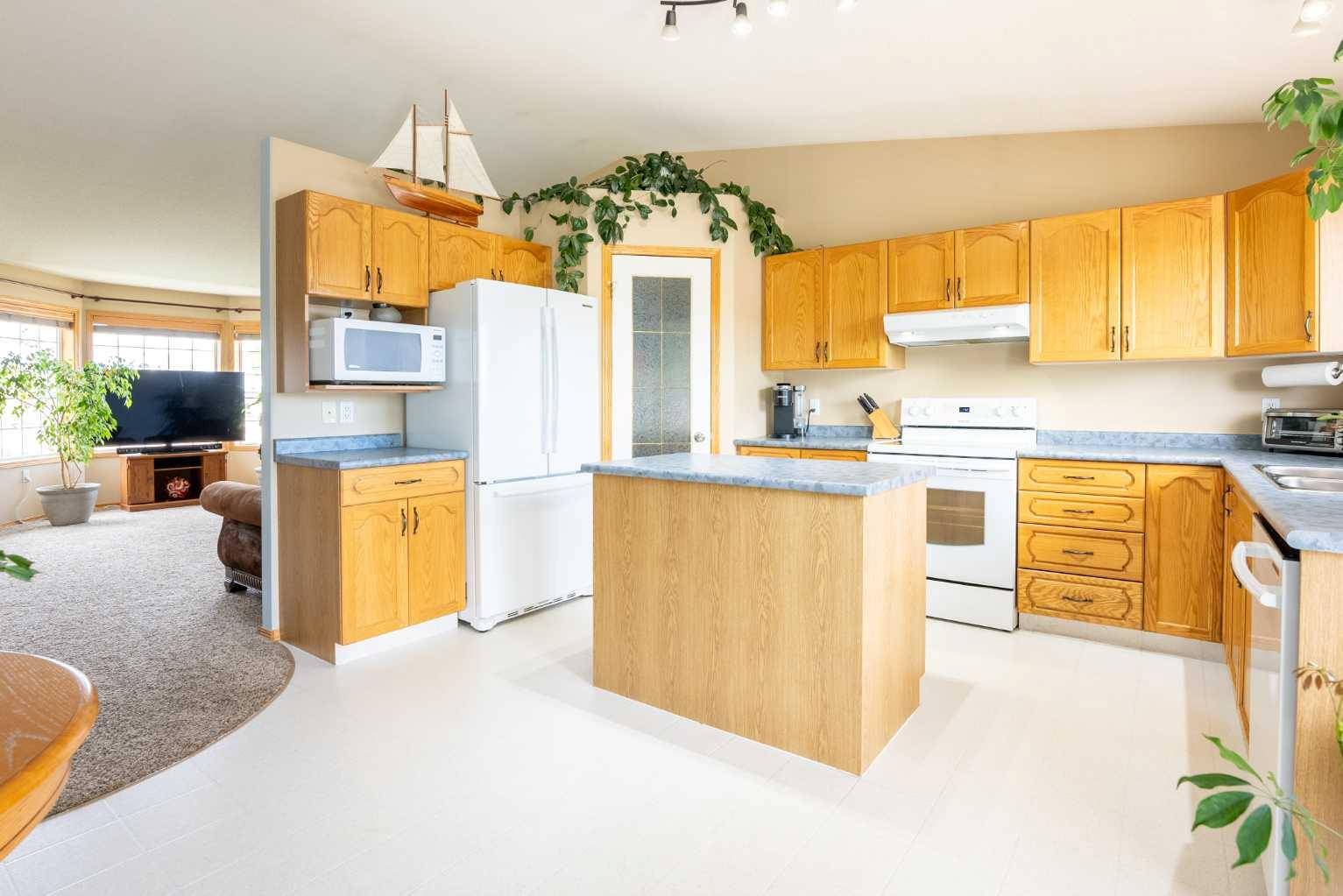 Medicine Hat, AB T1C1X5,31 Heritage AVE NE