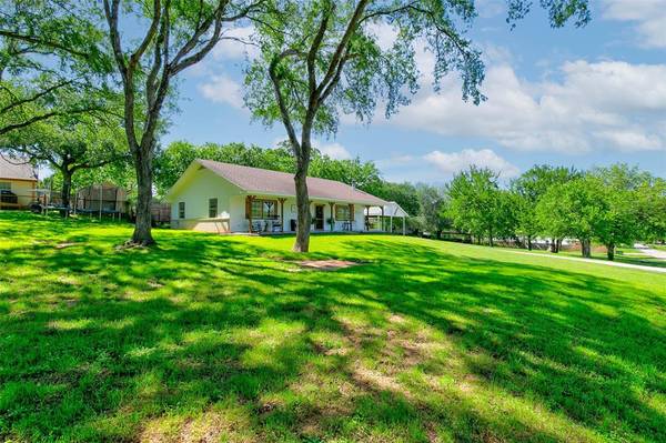 146 Songwood Drive, Weatherford, TX 76087