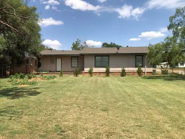 Rotan, TX 79546,801 N Mckinley Avenue