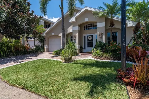 Naples, FL 34112,3412 Fuchsia CT 29