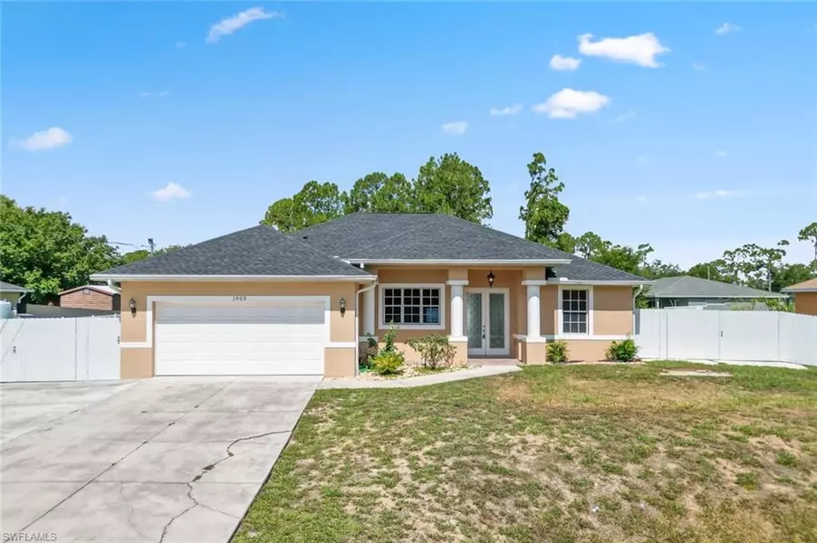 1905 Sunniland BLVD, Lehigh Acres, FL 33971