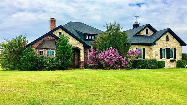 101 Laser Lane,  Weatherford,  TX 76087