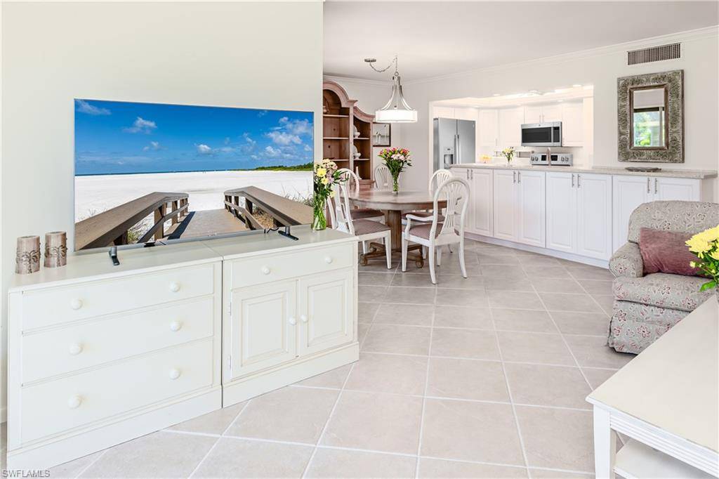 Marco Island, FL 34145,513 Seaview CT P1