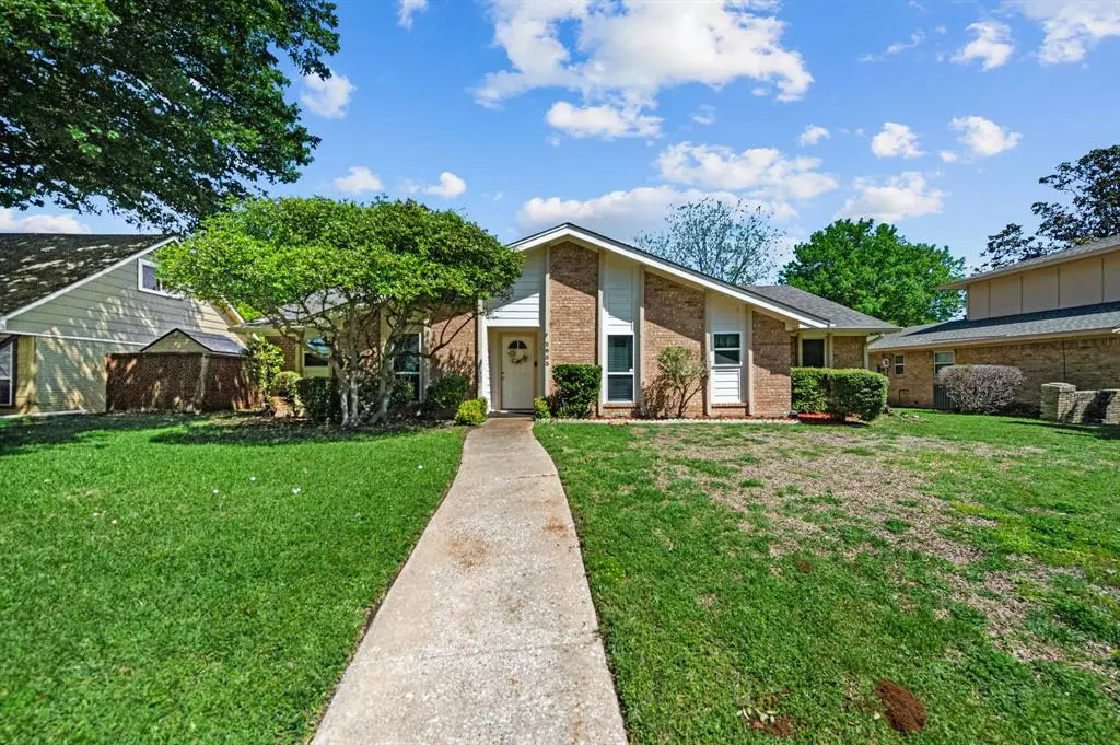 Plano, TX 75075,2833 Parkhaven Drive