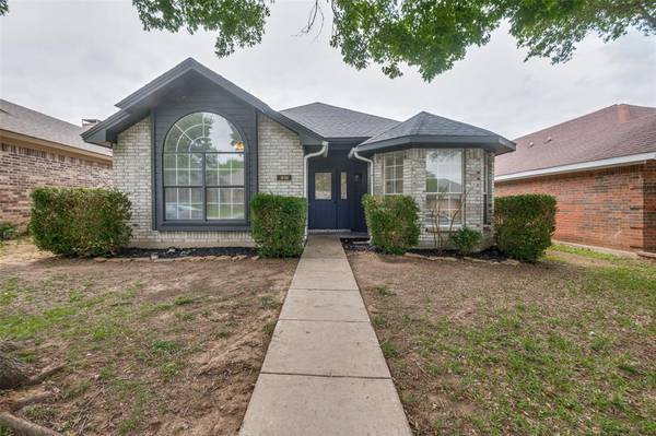 918 Sanders Drive, Duncanville, TX 75137