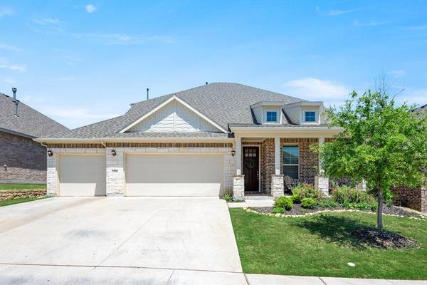 1200 Daylily Drive, Northlake, TX 76226