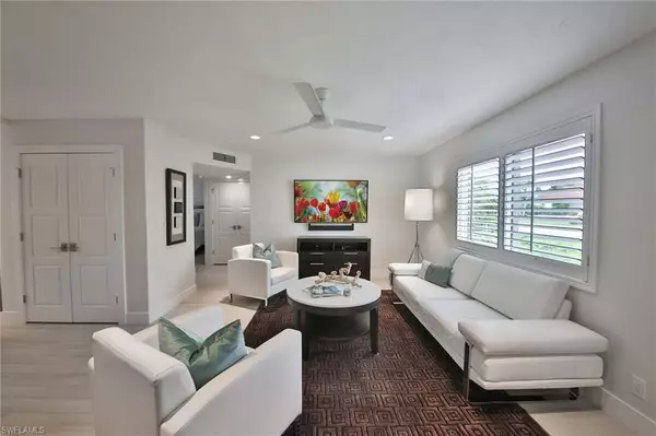 Naples, FL 34103,705 Neapolitan WAY 705