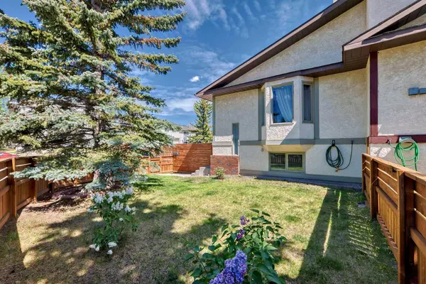 Calgary, AB T3K3J9,32 Macewan Meadow WAY NW