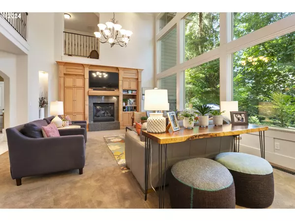 Lake Oswego, OR 97034,4027 CANAL WOODS CT