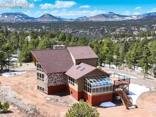 Florissant, CO 80816,329 Hawk LN