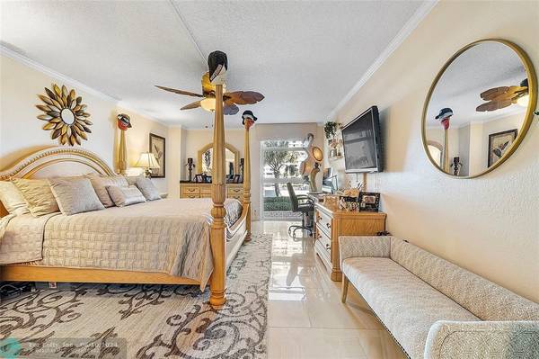 Pompano Beach, FL 33062,1360 S Ocean Blvd  #308